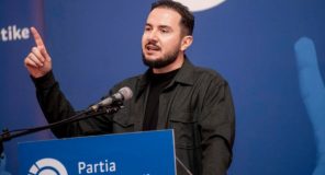 Reagon Salianji: Akt i padëgjuar, PD po trajtohet si pronë personale