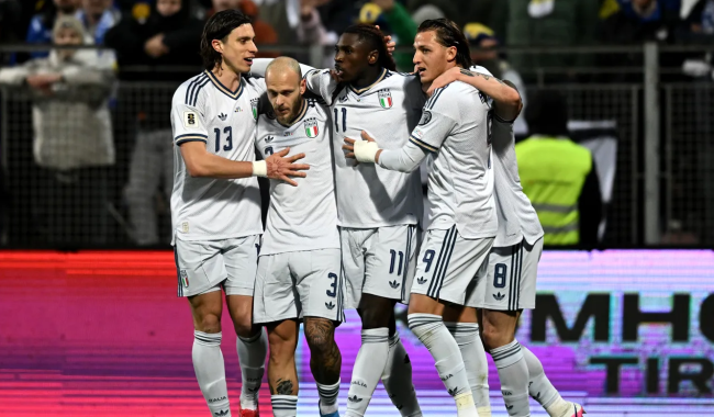 Lojtarët e Italisë kërkuan bonus para ndeshjes për Botërorin