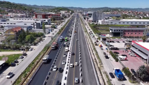 Autostrada Tiranë-Durrës hapet pjesërisht në maj