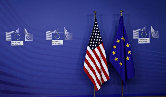 Evropianët shohin SHBA-të si kërcënim më të madh se Kina