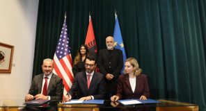 SHBA zgjeron ndikimin në Ballkan: Detajet për marrëveshjet miliardëshe me Shqipërinë dhe rajonin