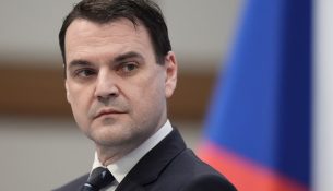 Qeveria e krahut të djathtë në Çeki pranon pafuqinë për “çnjohjen” e Kosovës