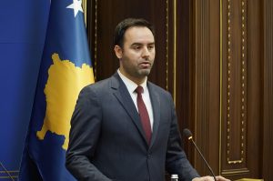 Konjufca e arsyeton Hashim Thaçin për votimin e Speciales