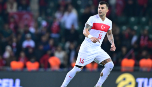 Mbrojtësit turk nuk i del e keqja me tifozët e Kosovës