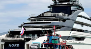 Irani dhe SHBA-të “lejuan superjahtin rus” të kalonte Ngushticën e Hormuzit