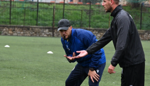 Çudira shqiptare, kapiteni: ‘Trajner, këtu të solla unë’