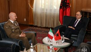 Begaj pret shefin e Shtabit të Forcave italiane, në fokus partneriteti strategjik