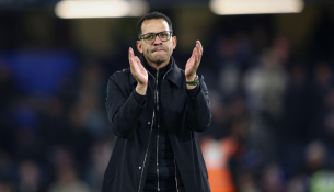 Zbulohet pasuesi i Liam Rosenior në stolin e Chelseat