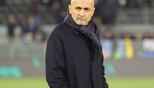 Luciano Spalletti mbetet trajner i Juventusit