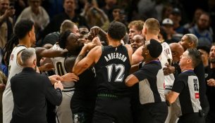 Jokic dhe Randle gjobiten nga NBA