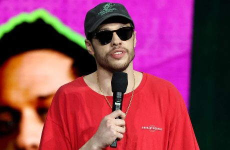 Pete Davidson flet për varësinë, ankthin dhe rrugëtimin drejt rehabilitimit