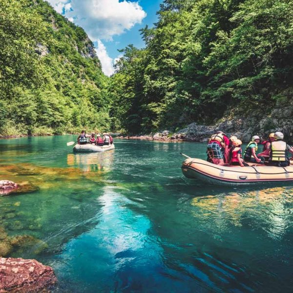 Turet “një herë në jetë” që po tërheqin turistët në Evropë