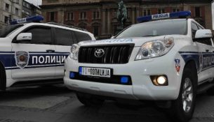 Arrestohet në Serbi një burrë i dyshuar për pjesëmarrje në luftë në Ukrainë