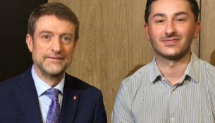 Hoxha takon deputetin shqiptar në Suedi: Rrënjët tona mbeten të gjalla