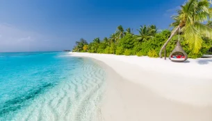 Skyscanner zbulon destinacionet më të mira për verën 2026
