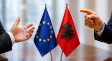 Kur akuzohet diplomacia
