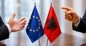 Kur akuzohet diplomacia