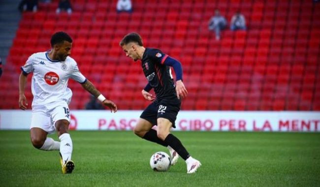 Nisin ethet e “Final 4” në Superligë: Vllaznia përballet me Dinamon në “Air Albania”