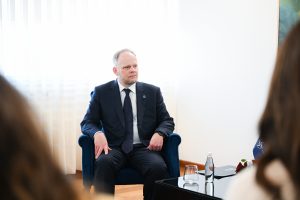 Zyrtari i NATO-s: I dimë emrat e sulmuesve në Banjskë, Serbia duhet të veprojë