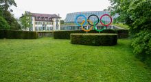 IOC heq ndalimet për atletët bjellorusë