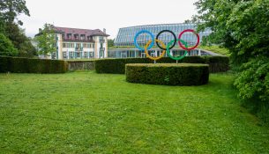 IOC heq ndalimet për atletët bjellorusë