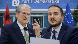 Berisha-Salianji përplasen në distancë për garën në PD