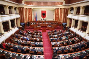 Zbulohet draft-rezoluta finale për anëtarësimin në BE