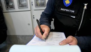KEDS gjobitet me 40 mijë euro pas verifikimit të njehsorëve elektrikë