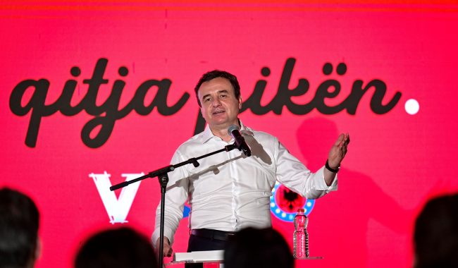 Kurti thotë se për 320 vende në FSK aplikuan mbi 2 mijë të rinj
