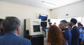 Forcohen kapacitetet kundër trafikimit të armëve në Shqipëri