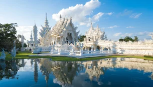 Wat Rong Khun: Tempulli i bardhë i Tajlandës