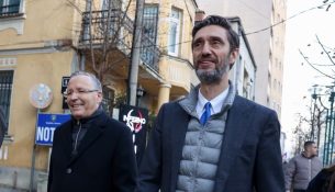 PDK-ja po e sfidon LVV-në me krizën e kostos së jetesës