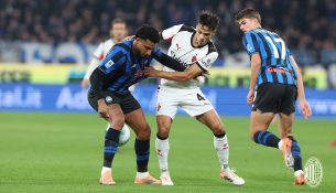Atalanta synon dyshen e mesfushës së Milanit