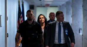Tulsi Gabbard largohet nga inteligjenca amerikane