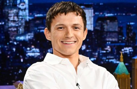 Tom Holland: Alkooli po më pengonte karrierën