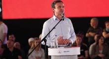 Kurti: Qeveria dhe presidentja nesër dalin në punë, opozita jo