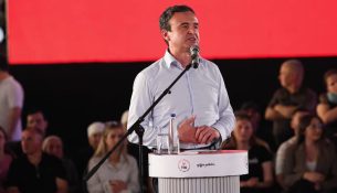 Kurti premton rrethrrotullim të ri dhe ambulanca specialistike për Vushtrrinë