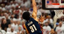 Cavaliers presion ndaj Pistons