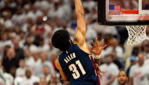 Cavaliers presion ndaj Pistons
