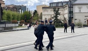 Përplasje pas protestës së 1 Majit