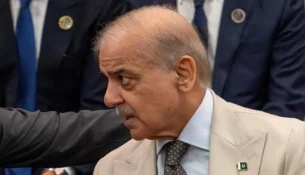 Kryeministri i Pakistanit dënon sulmet ndaj Emirateve, thirrje për respektimin e armëpushimit