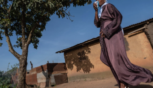 Uganda mbyll kufirin me Kongon për shkak të rritjes së rasteve të një lloji të rrallë të Ebola-s
