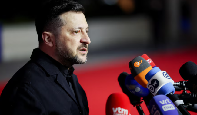 Presidenti i Polonisë thotë se Zelensky-t mund t’i hiqet dekorata më e lartë polake