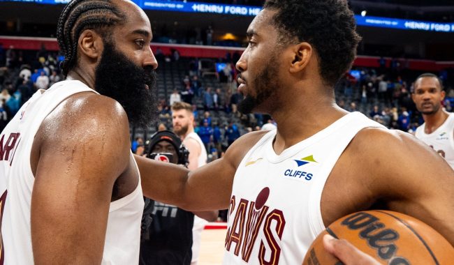 Cavaliers rikthehen ndaj Pistons