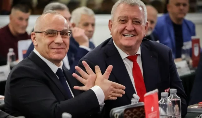 Zyrtarizohet vëllazërorja Shqipëri – Kosovë