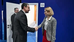 Kurti kërkon statusin e vendit kandidat në BE në takimin me Kallas