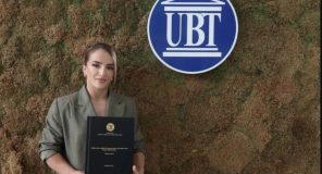 Kampionia olimpike Distria Krasniqi diplomohet në UBT, në Fakultetin e Shkencave të Sportit