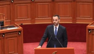 Lamallari: Policia ka goditur 84 raste mashtrimit kompjuterik përmes call center-ave
