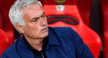 “Special One” rikthehet tek “Mbretërit”