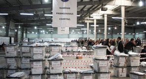 Çfarë ndryshon në numërimin e votave dhe votimin nga jashtë pas masave të KQZ-së?